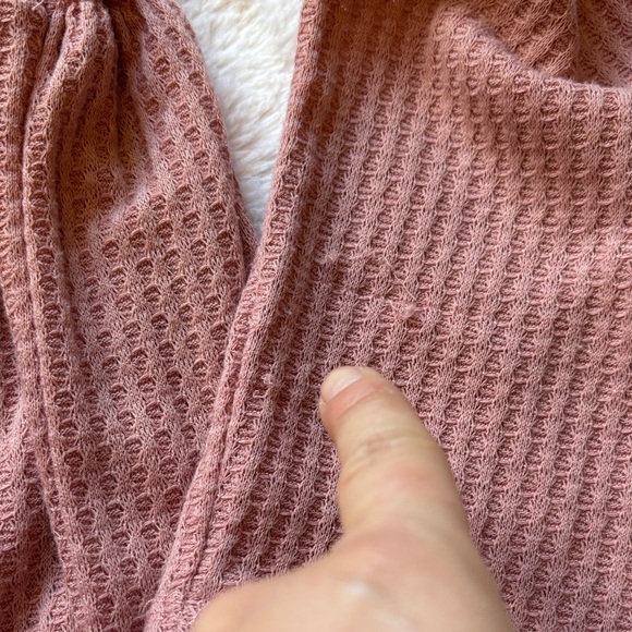 Women's Mauve Waffle Peplum Top - Picture 9 of 9